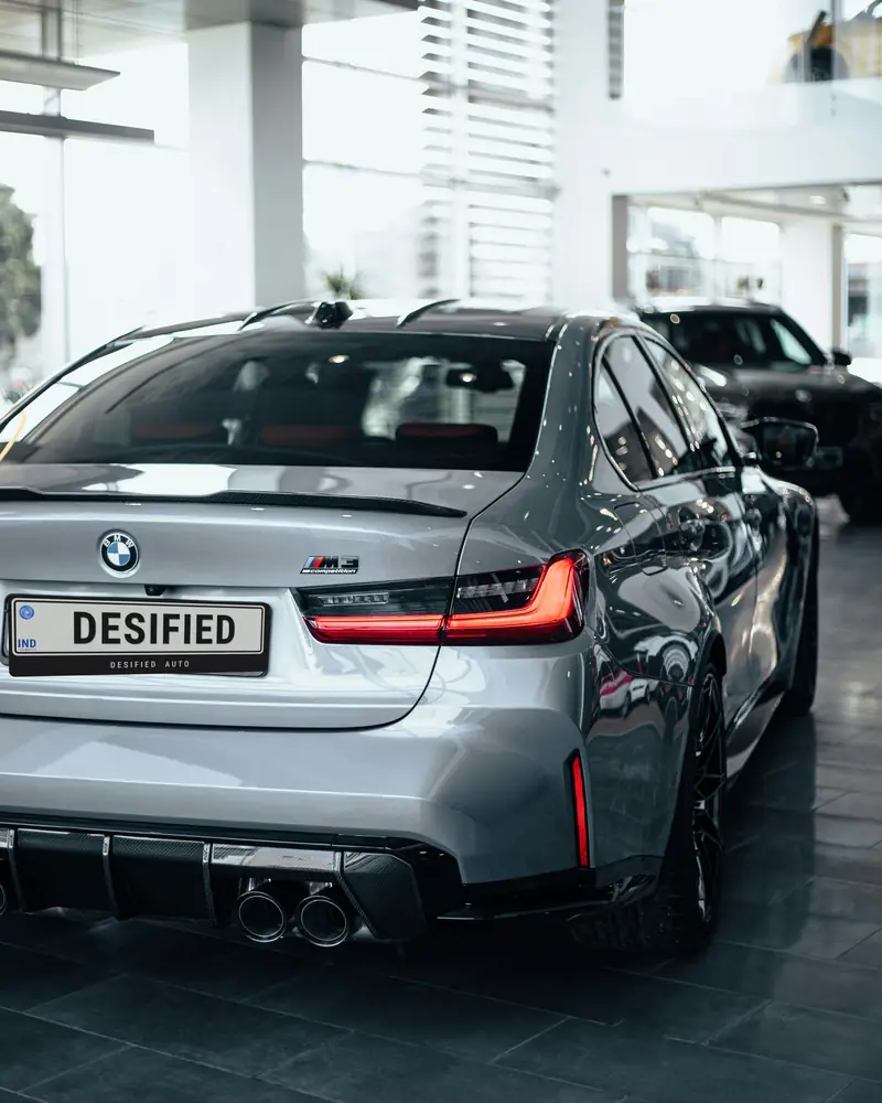 2022 BMW M3 Competition — photo 2
